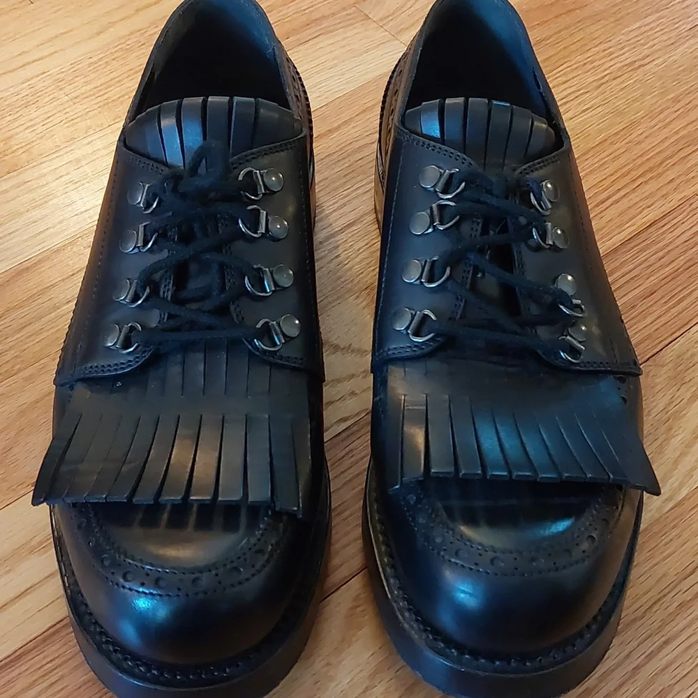 Gucci shoes - Picture 2 of 16